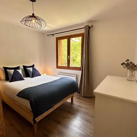 Apartment With Balcony And Mountain Views Briancon (Hautes-Alpes)